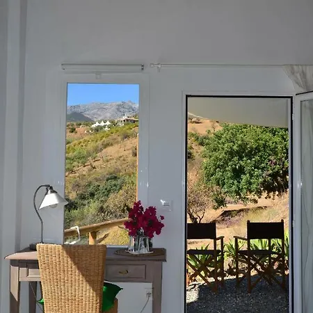 The African House Bed and breakfast Tolox