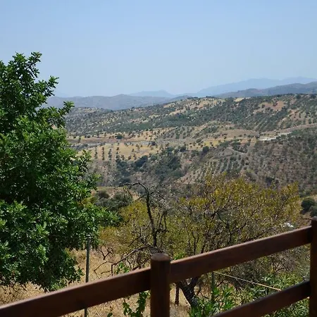 The African House 3* Tolox